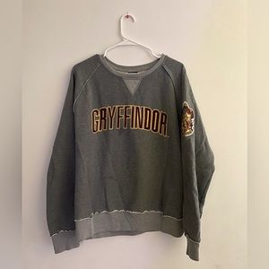 Universal Studios - Harry Potter Gryffindor Sweater